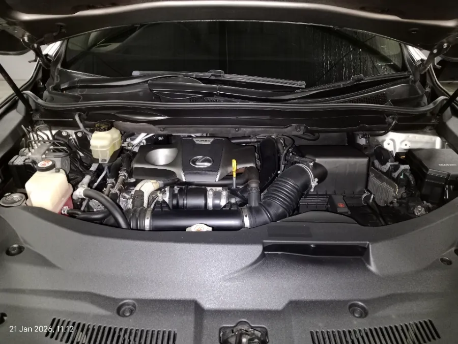 Foto Mobil Bekas Mesin Lexus RX 200t 2.0 tahun 2016