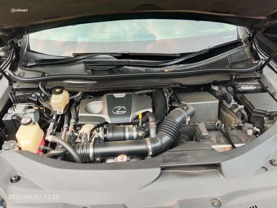 Foto Mobil Bekas Mesin Lexus RX 200t 2.0 tahun 2017