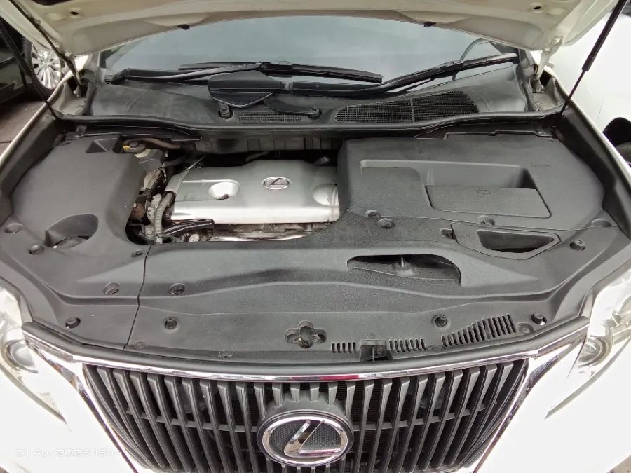 Foto Mobil Bekas Mesin Lexus RX 270 2.7 tahun 2011