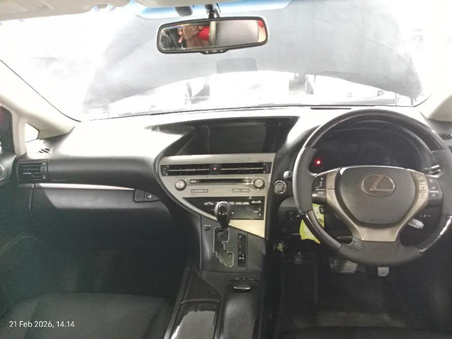 Foto Mobil Bekas Dashboard Lexus RX 270 2.7 tahun 2012