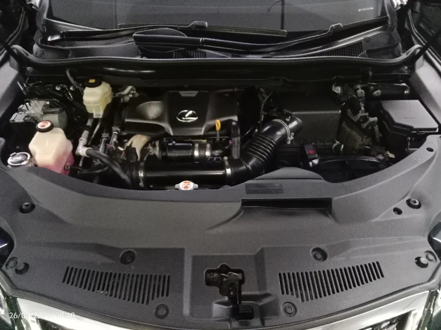 Foto Mobil Bekas Mesin Lexus RX 300 2.0 tahun 2019