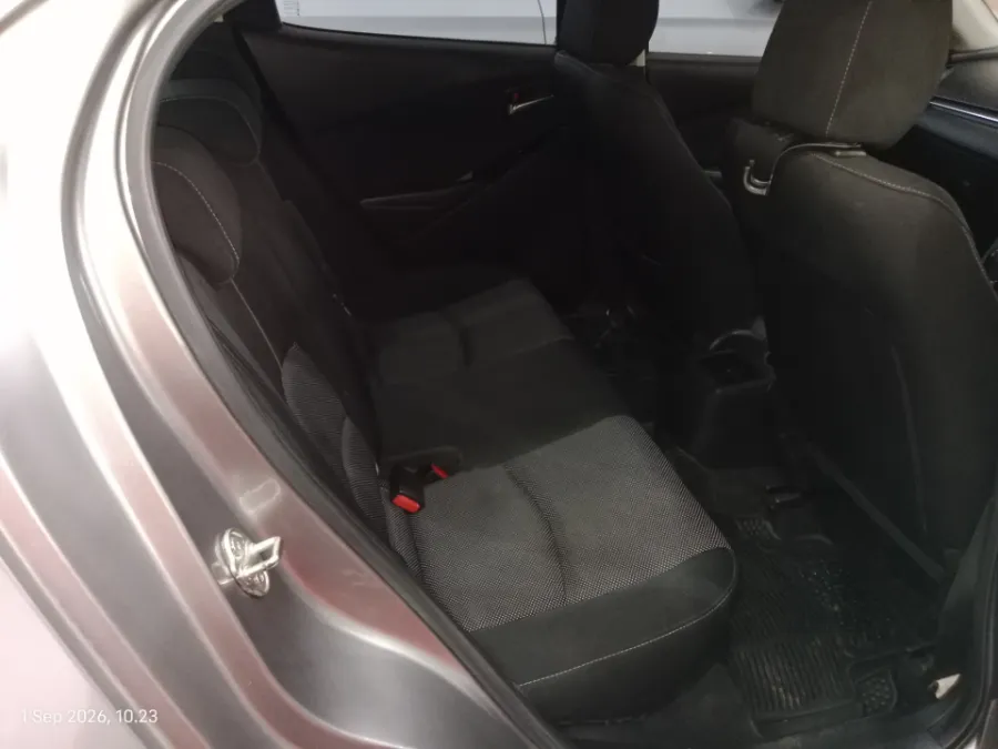 Foto Mobil Bekas Kabin Belakang Mazda 2 1.5 tahun 2017