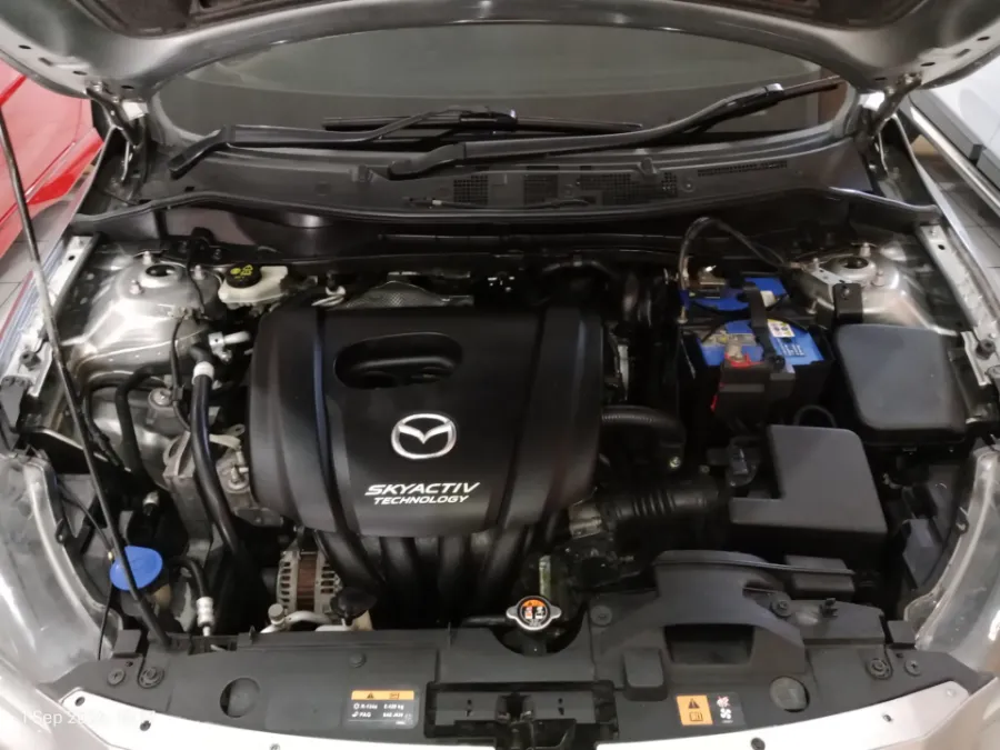 Foto Mobil Bekas Mesin Mazda 2 1.5 tahun 2017