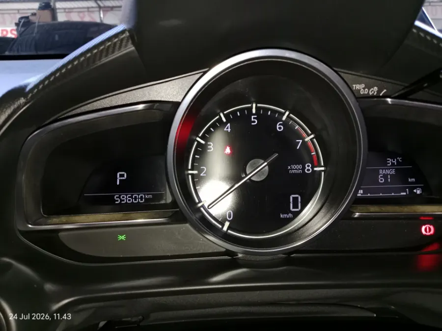Foto Mobil Bekas Odometer Mazda 2 1.5 tahun 2020