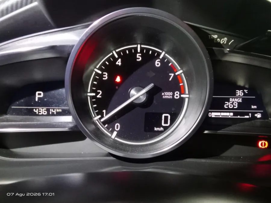 Foto Mobil Bekas Odometer Mazda 2 1.5 tahun 2021