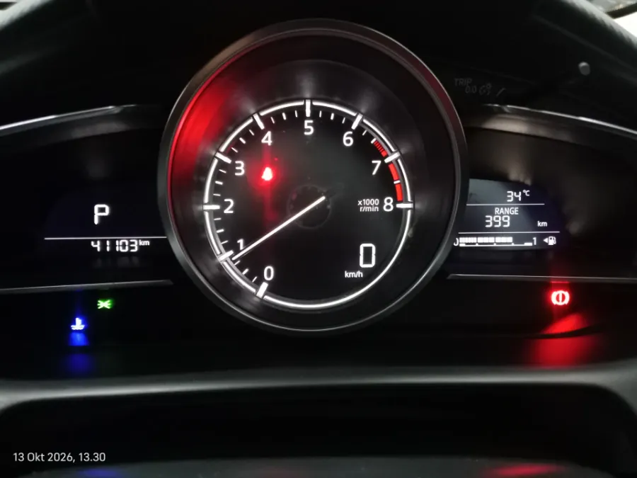 Foto Mobil Bekas Odometer Mazda 2 1.5 tahun 2021