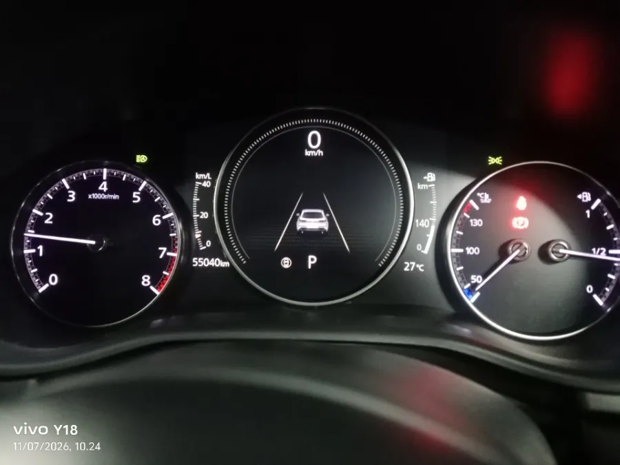 Foto Mobil Bekas Odometer Mazda 3 2.0 tahun 2019