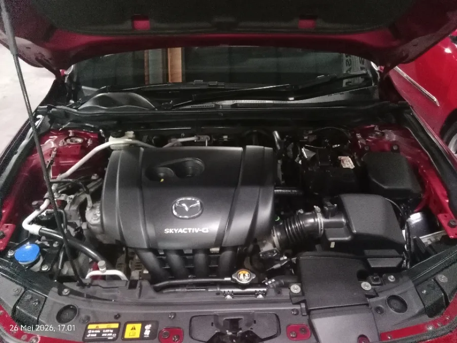 Foto Mobil Bekas Mesin Mazda 3 2.0 Skyactiv-G Hatchback tahun 2019