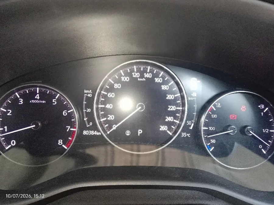 Foto Mobil Bekas Odometer Mazda 3 2.0 Skyactiv-G Hatchback tahun 2019