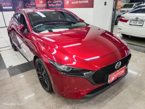 2023 Mazda 3 2.0 Skyactiv-G Hatchback