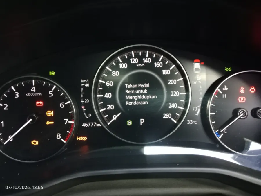 Foto Mobil Bekas Odometer Mazda 3 2.0 Skyactiv-G Hatchback tahun 2023