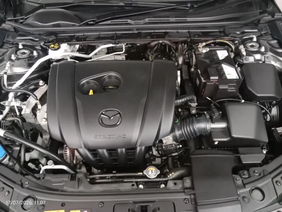 Foto Mobil Bekas Mesin Mazda 3 2.0 Skyactiv-G Hatchback tahun 2025