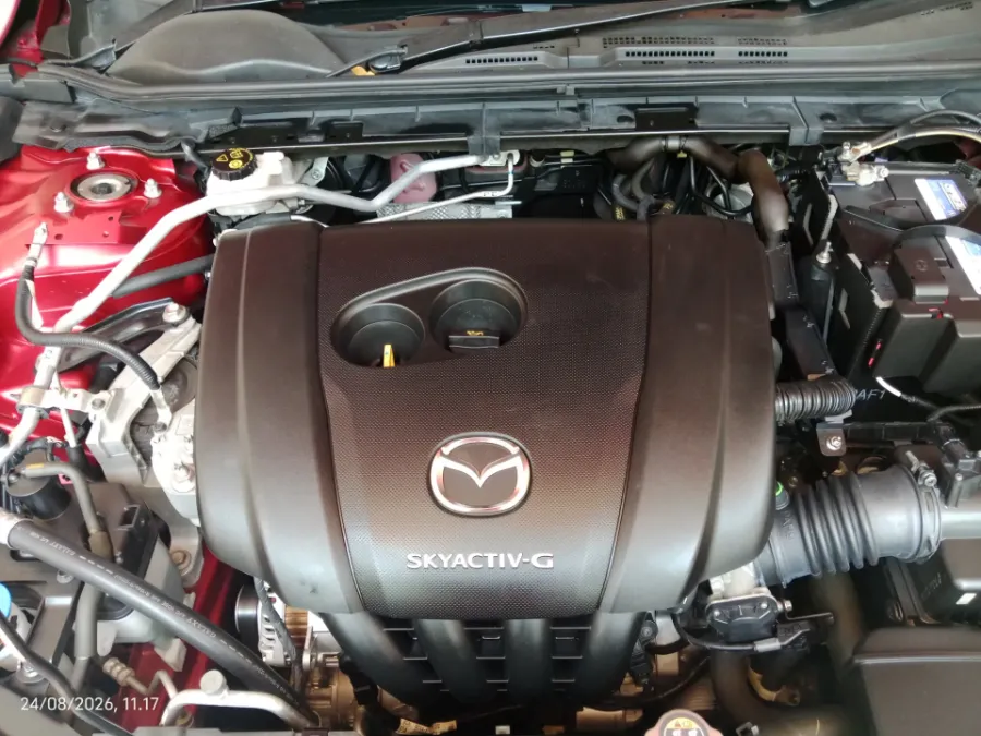 Foto Mobil Bekas Mesin Mazda 3 2.0 Skyactiv-G Sedan tahun 2022