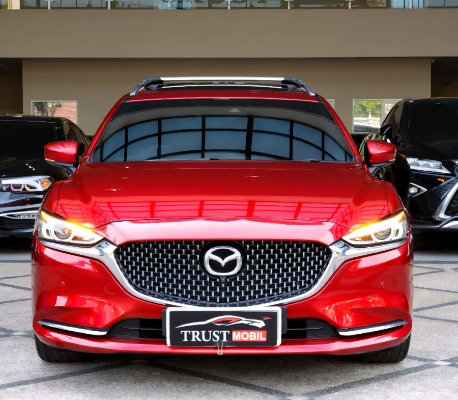 Foto Mobil Bekas Tampak Depan Mazda 6 2.5 tahun 2019