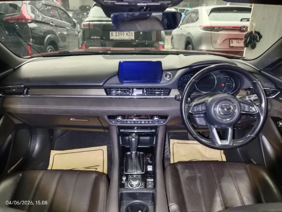 Foto Mobil Bekas Dashboard Mazda 6 2.5 Elite Estate tahun 2022