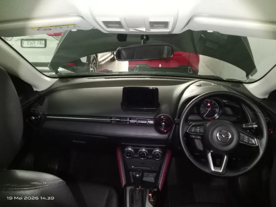 Foto Mobil Bekas Dashboard Mazda CX-3 1.5 Kuro tahun 2017
