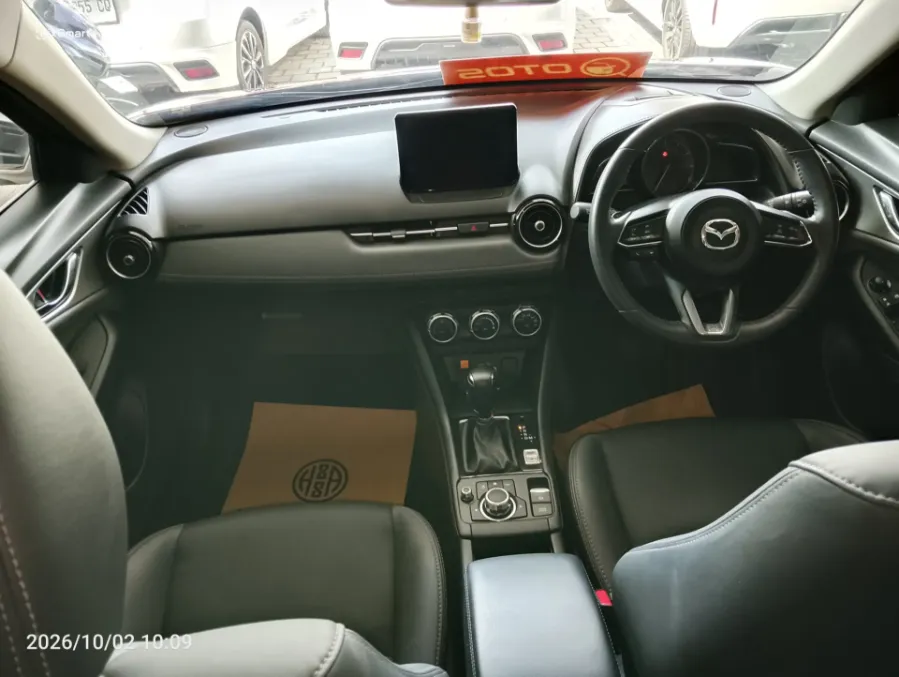 Foto Mobil Bekas Dashboard Mazda CX-3 1.5 Kuro tahun 2022