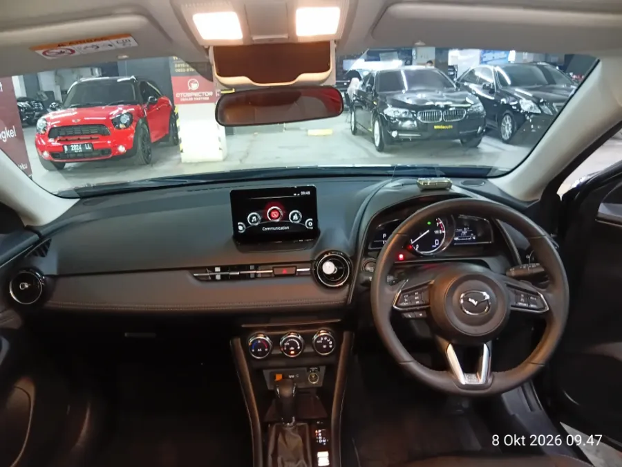 Foto Mobil Bekas Dashboard Mazda CX-3 1.5 Kuro tahun 2023