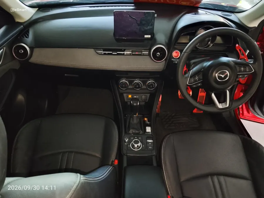 Foto Mobil Bekas Dashboard Mazda CX-3 1.5 Kuro tahun 2024
