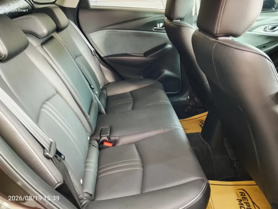 Foto Mobil Bekas Kabin Belakang Mazda CX-3 1.5 Kuro tahun 2024