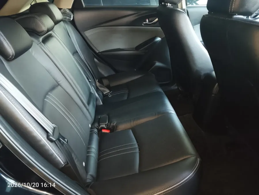 Foto Mobil Bekas Kabin Belakang Mazda CX-3 1.5 Kuro tahun 2024