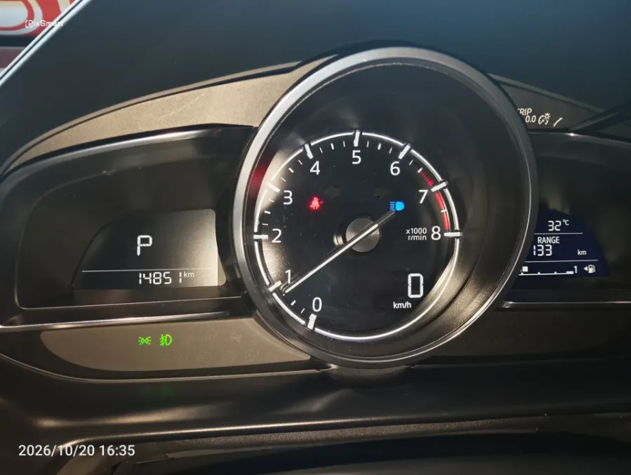 Foto Mobil Bekas Odometer Mazda CX-3 1.5 Kuro tahun 2024