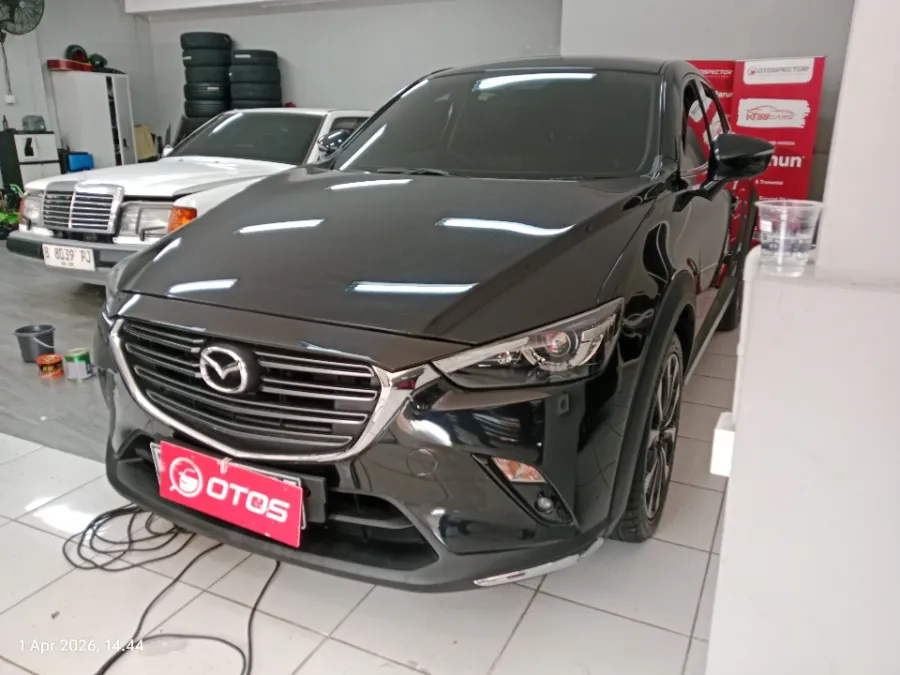 Foto Mobil Bekas Kanan Depan Mazda CX-3 1.5 Sport tahun 2021