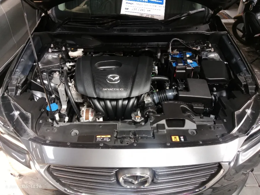 Foto Mobil Bekas Mesin Mazda CX-3 1.5 Sport tahun 2021