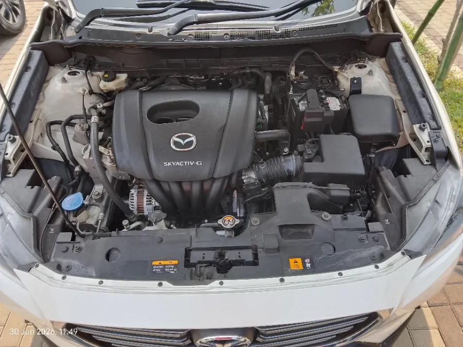 Foto Mobil Bekas Mesin Mazda CX-3 1.5 Sport tahun 2021