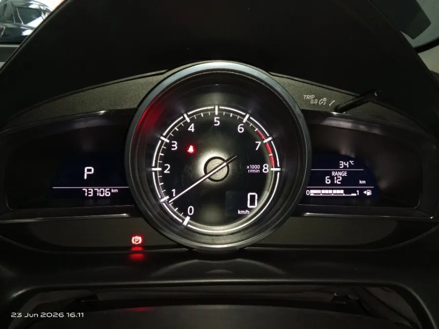 Foto Mobil Bekas Odometer Mazda CX-3 1.5 Sport tahun 2021