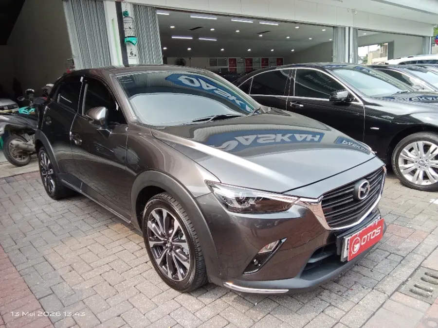 Foto Mobil Bekas Kanan Depan Mazda CX-3 1.5 Sport tahun 2022