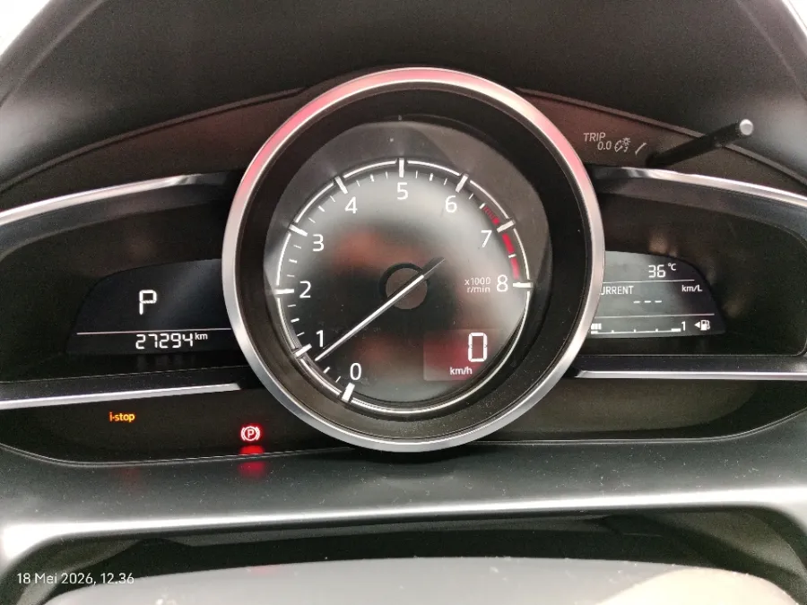 Foto Mobil Bekas Odometer Mazda CX-3 1.5 Sport tahun 2022