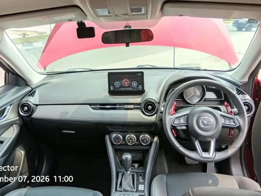 Foto Mobil Bekas Dashboard Mazda CX-3 1.5 Sport tahun 2023