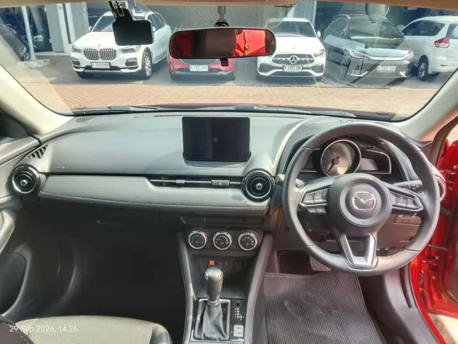 Foto Mobil Bekas Dashboard Mazda CX-3 1.5 Sport tahun 2023