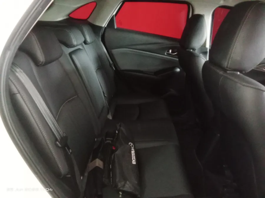 Foto Mobil Bekas Kabin Belakang Mazda CX-3 1.5 Sport tahun 2023