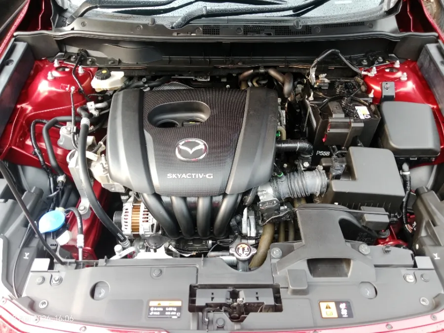 Foto Mobil Bekas Mesin Mazda CX-3 1.5 Sport tahun 2023