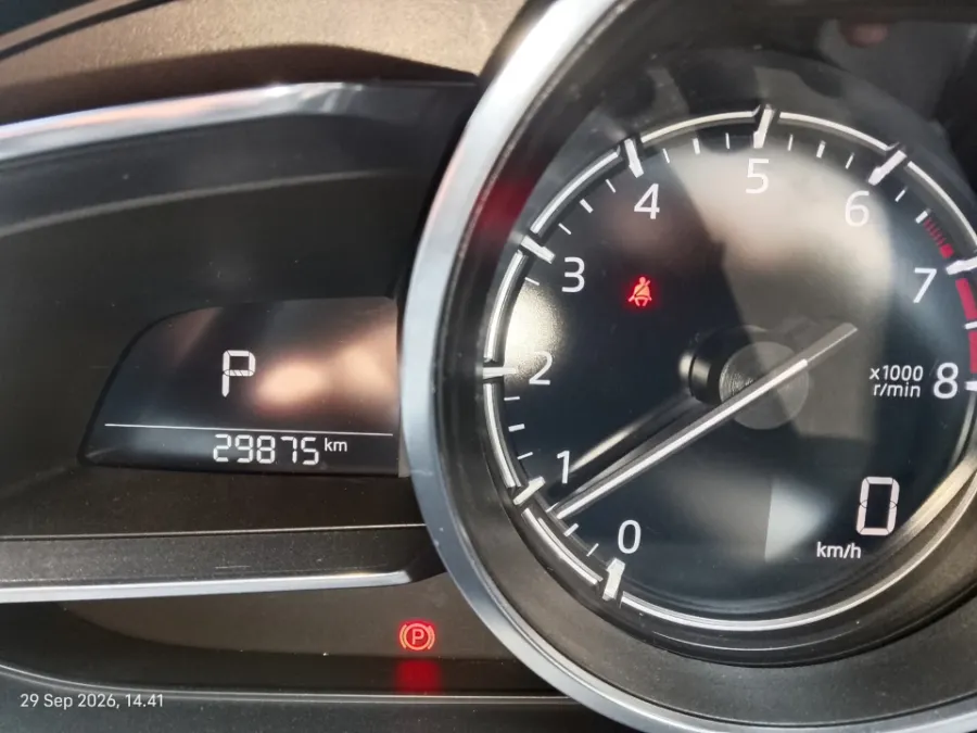 Foto Mobil Bekas Odometer Mazda CX-3 1.5 Sport tahun 2023