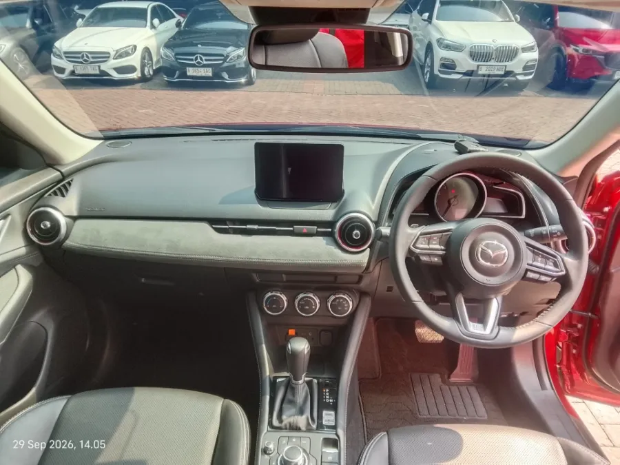 Foto Mobil Bekas Dashboard Mazda CX-3 1.5 Sport tahun 2024