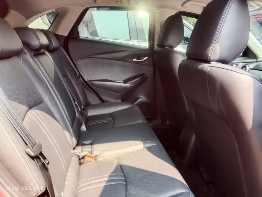 Foto Mobil Bekas Kabin Belakang Mazda CX-3 1.5 Sport tahun 2024