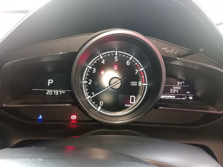 Foto Mobil Bekas Odometer Mazda CX-3 1.5 Sport tahun 2024