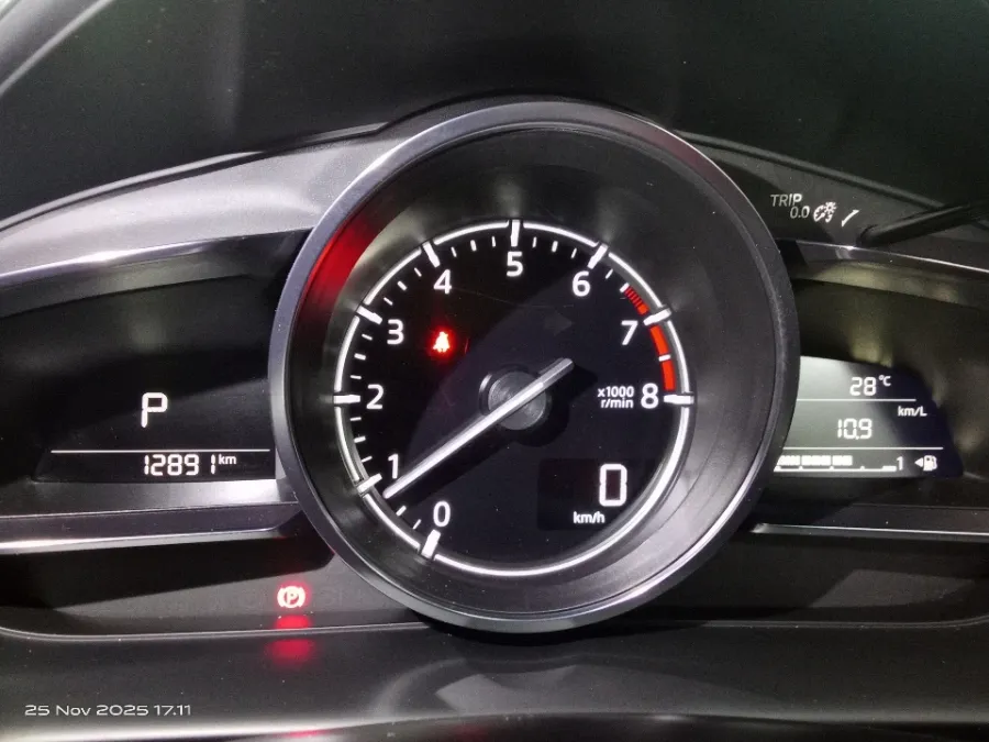 Foto Mobil Bekas Odometer Mazda CX-3 1.5 Sport tahun 2024
