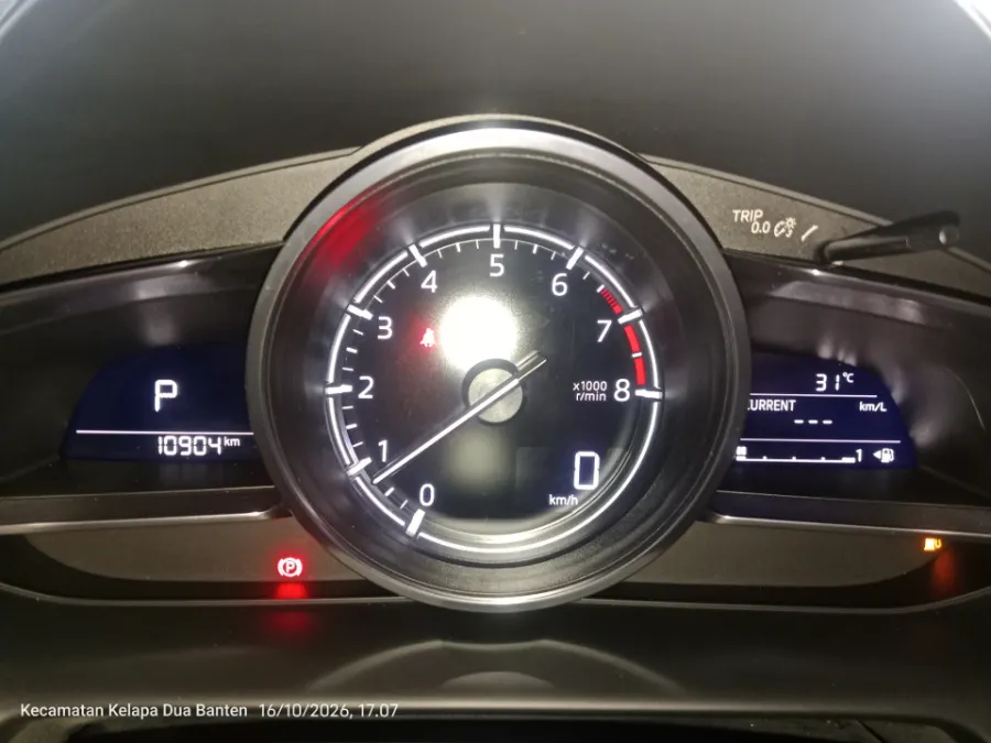 Foto Mobil Bekas Odometer Mazda CX-3 1.5 Sport tahun 2024
