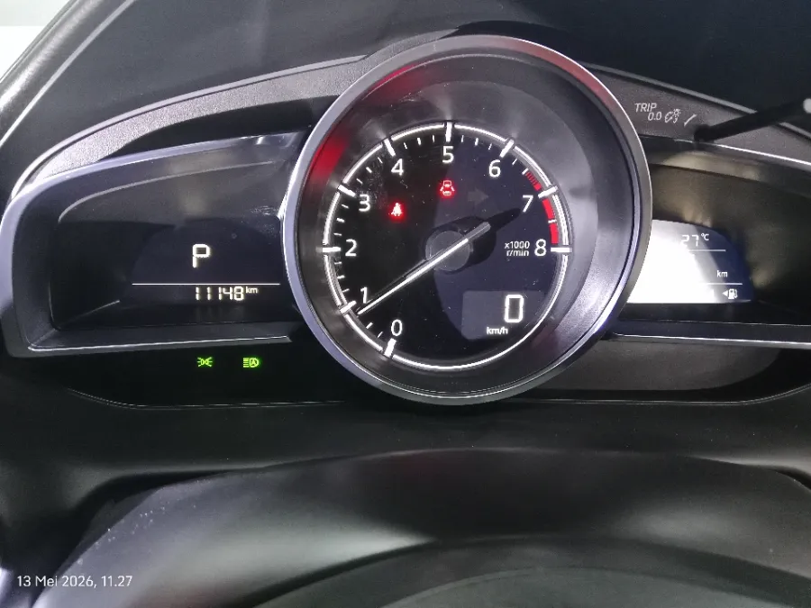 Foto Mobil Bekas Odometer Mazda CX-3 1.5 Sport tahun 2025