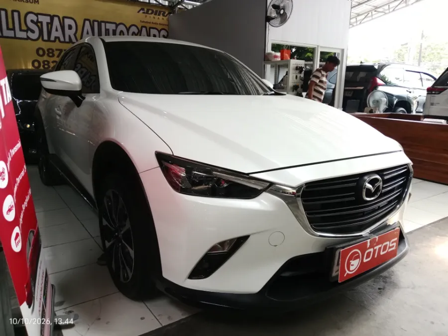 Foto Mobil Bekas Kanan Depan Mazda CX-3 2.0 tahun 2019