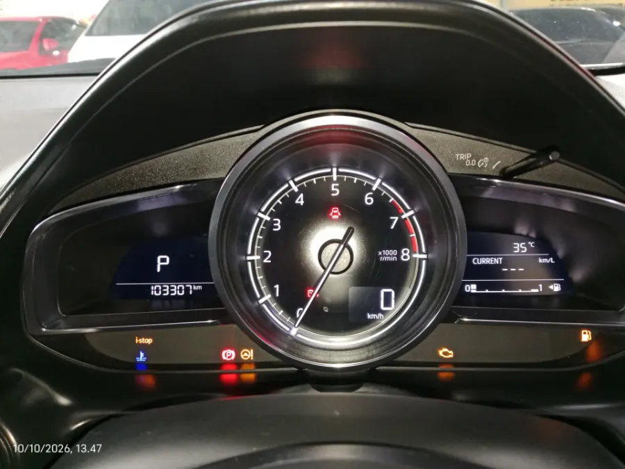 Foto Mobil Bekas Odometer Mazda CX-3 2.0 tahun 2019
