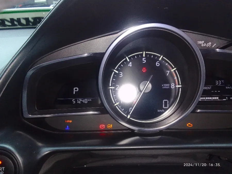Foto Mobil Bekas Odometer Mazda CX-3 2.0 tahun 2020