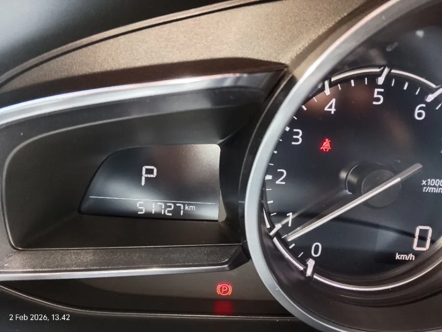 Foto Mobil Bekas Odometer Mazda CX-3 2.0 tahun 2020