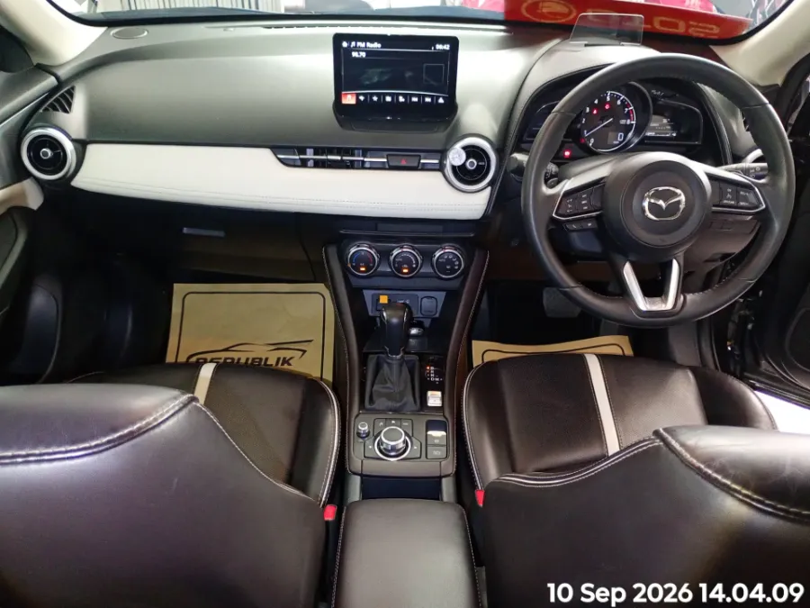 Foto Mobil Bekas Dashboard Mazda CX-3 2.0 tahun 2023