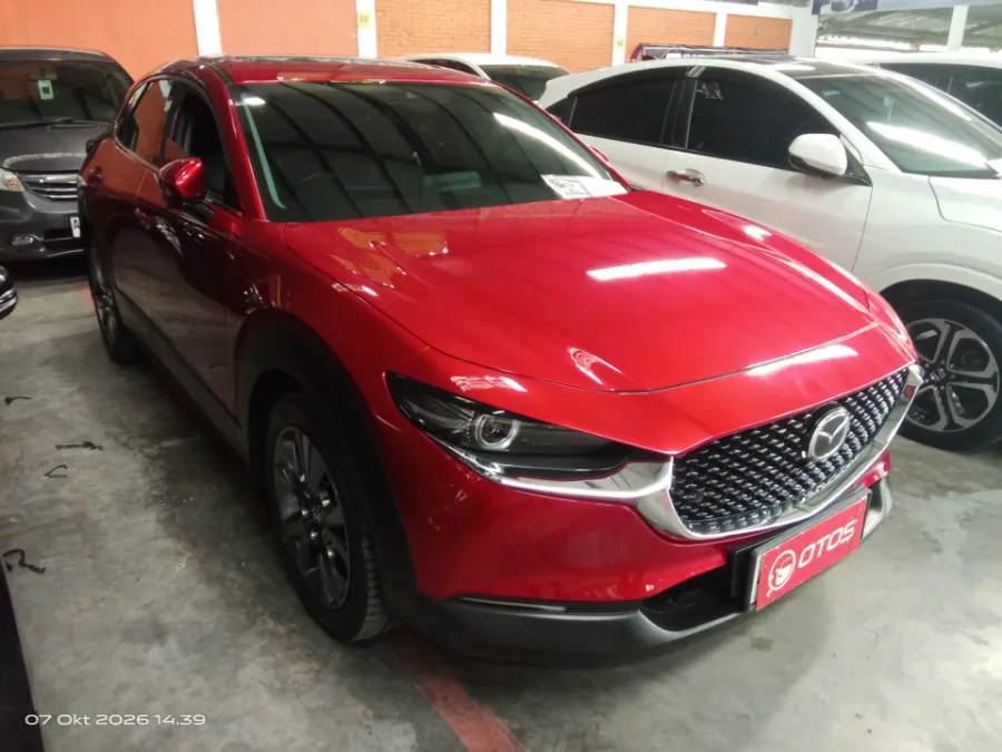 Foto Mobil Bekas Kanan Depan Mazda CX-30 2.0 tahun 2020