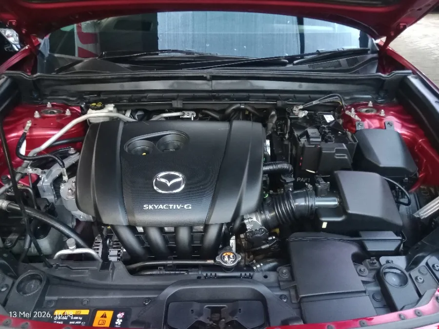 Foto Mobil Bekas Mesin Mazda CX-30 2.0 tahun 2021